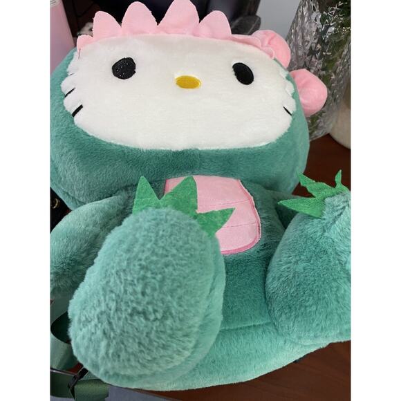 Sanrio Hello Kitty In Dino Costume Plush Backpack 2023 Approx. 15”X12" - Picture 10 of 10